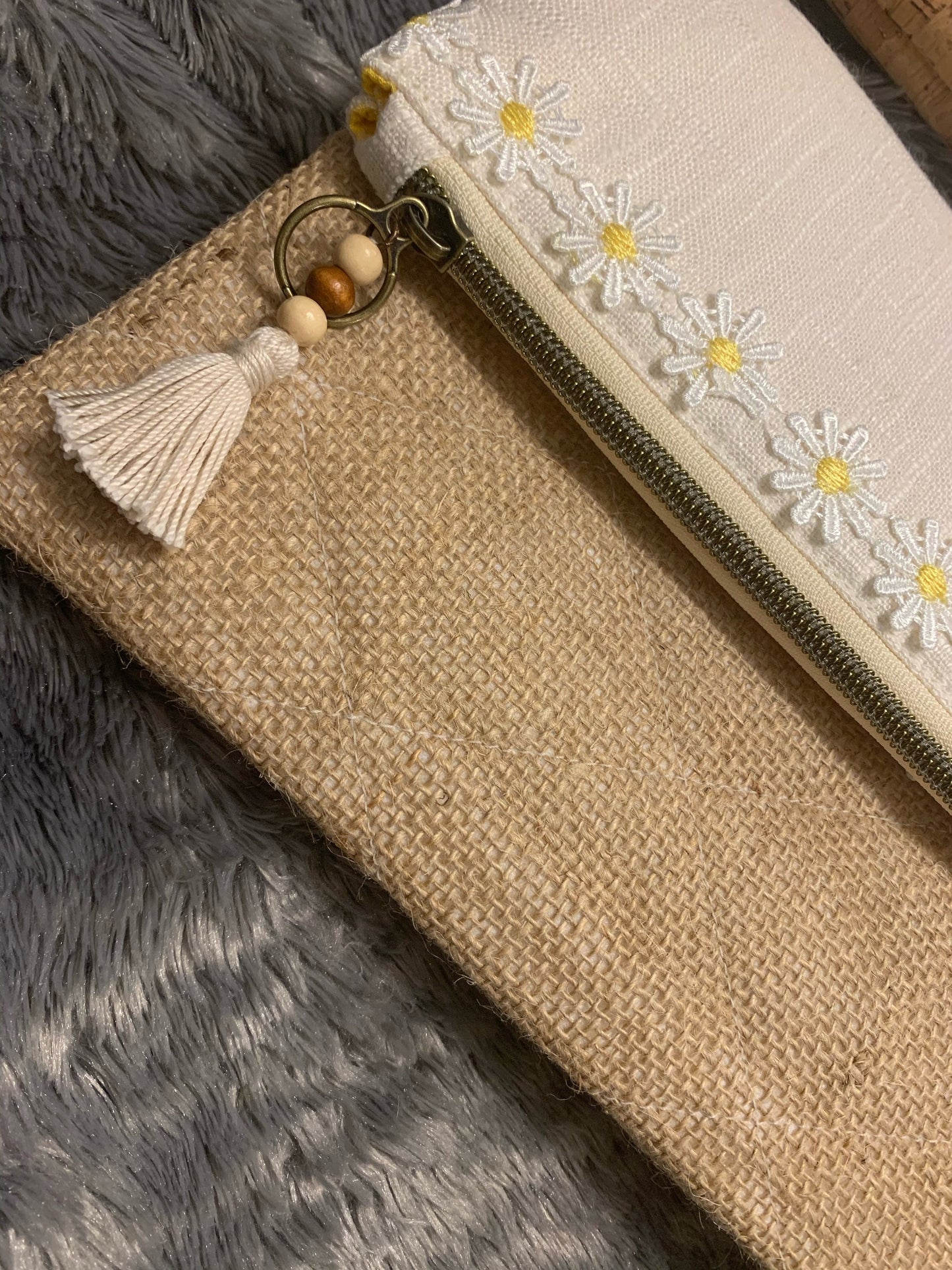 Burlap Harlequin design clutch with Ivory fabric with Daisy trim with wristlet